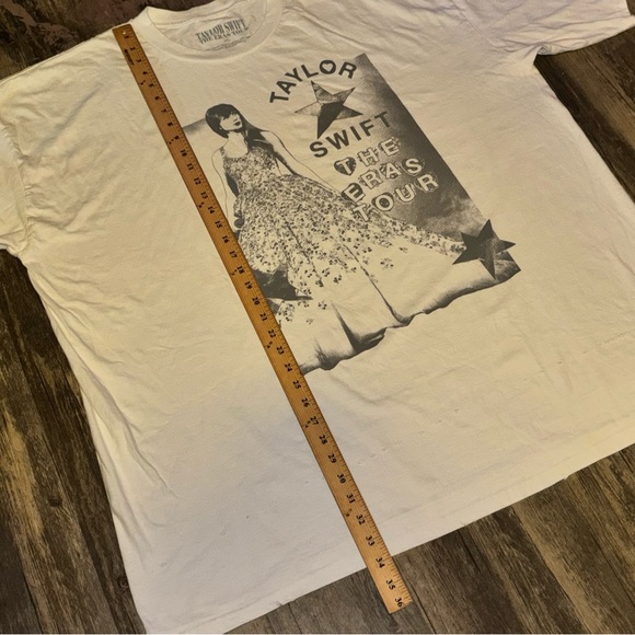 Taylor Swift Eras Tour T Shirt “Distressed” Tour Dates Unisex Size 3XL NEW - Picture 8 of 10